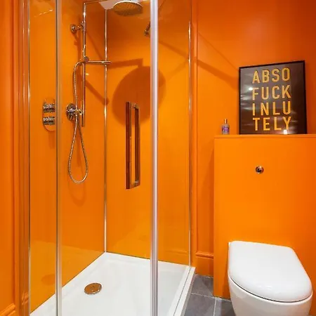 Veeve - Electric Dreams Holiday home