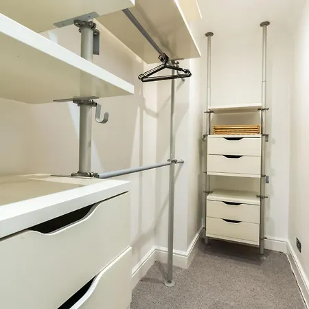 Stunning 3bd Riverside Flat Communal Roof Terrace * London
