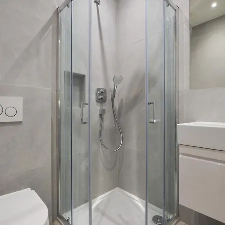 Shepherds Bush Serviced By Concept