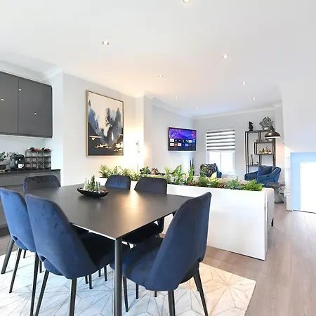 Waterloo Hub Residences