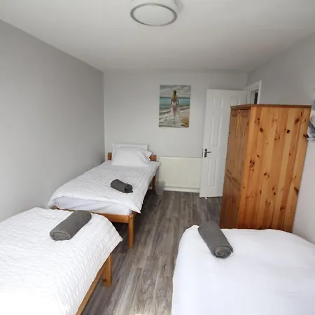 The Greatfields Drive Holiday home Hillingdon
