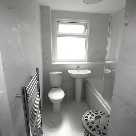 Holiday home The Greatfields Drive Hillingdon