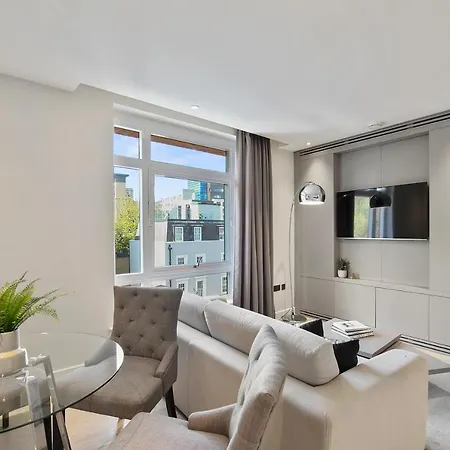 Vauxhall Bridge Road By Aeria Apartment London