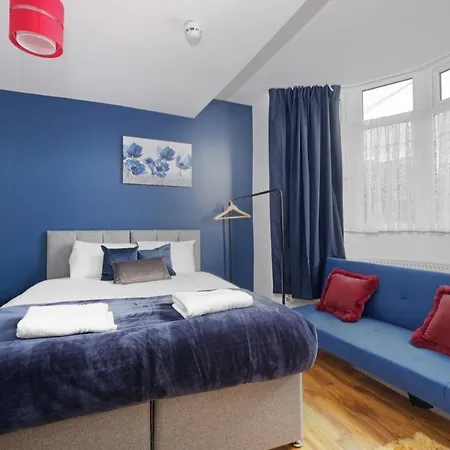 Apartamento Fernbank Sudbury Hill Harrow Self-contained With En-suite *