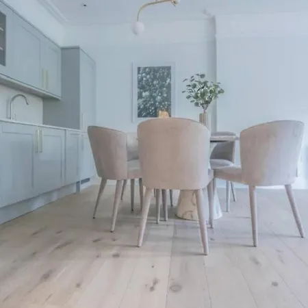 Apartment Royal Kensington In Cromwell Road London