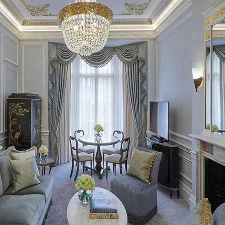 Claridge's, Maybourne Collection Londyn