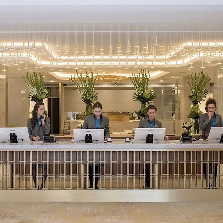 ホテル ロイヤル ランカスター 5*