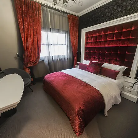 Hotel The Exhibitionist