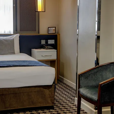 Hotel Corus Hyde Park 4*