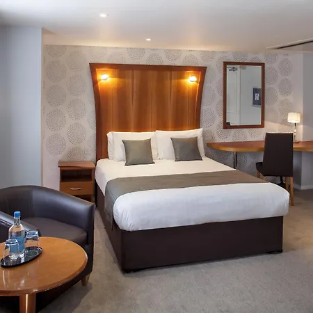 Corus Hyde Park 4*