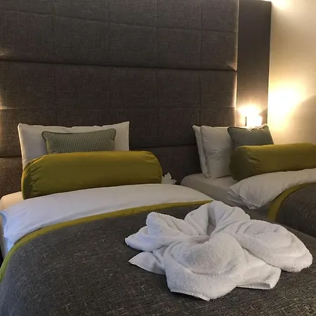 Mornington Victoria London