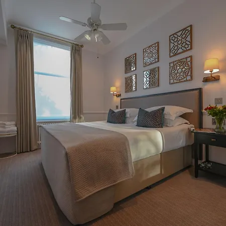 Collingham Serviced 4* Londra