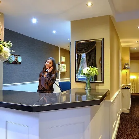 Collingham Serviced Aparthotel Londra