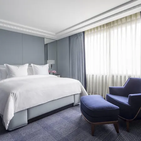 Four Seasons At Park Lane 5*