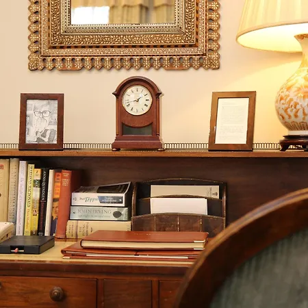 Hotel The Chelsea Townhouse By Iconic Luxury 5*