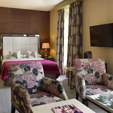 The Mandeville Hotel 4*