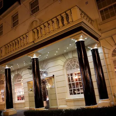 London Aerodrome Hotel, Bw Signature Collection Hotel London Borough of Croydon