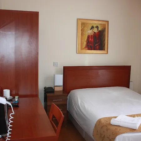 Szálloda Corner House 3*