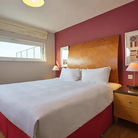 Apartment Marlin Empire Square Bridge