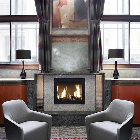 Club Quarters City, 4*