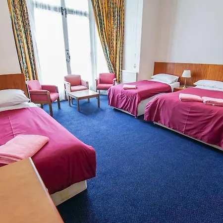 Hotel Avoca House 2*