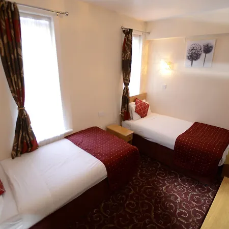 Britannia Hotel 3*