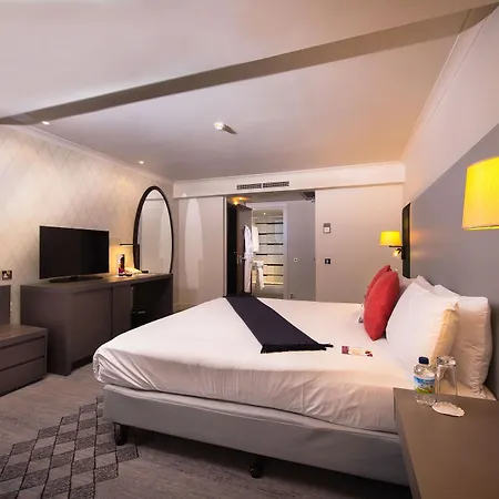 Hotel Doubletree By Hilton Kensington