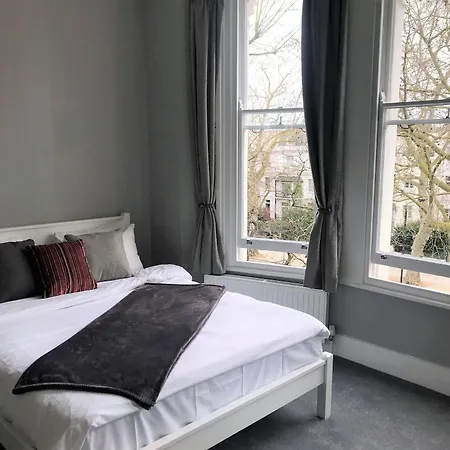 Ravna Gora Hotel Londra