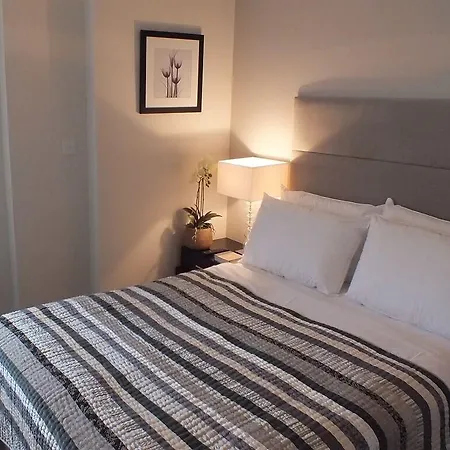 Hotel Ravna Gora 3*
