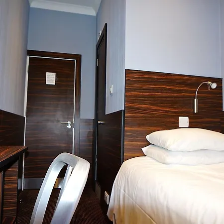 Crestfield Hotel London