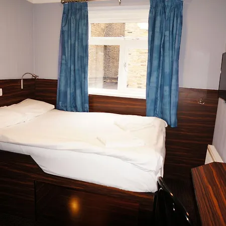 Crestfield Hotel London