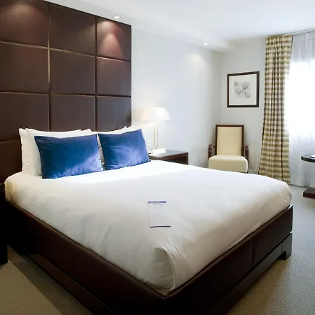 Stamford Bridge Hotel 4*