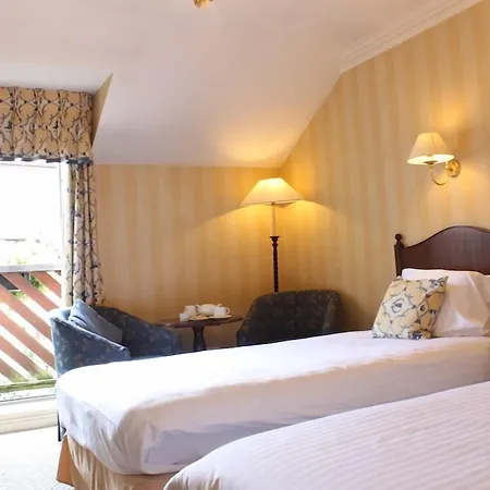 Kingston 4*