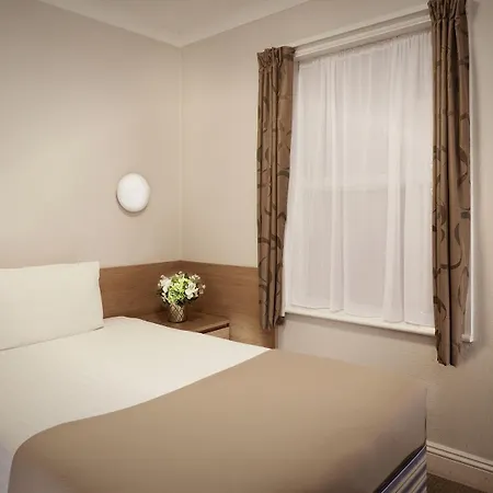 Hotel Lords