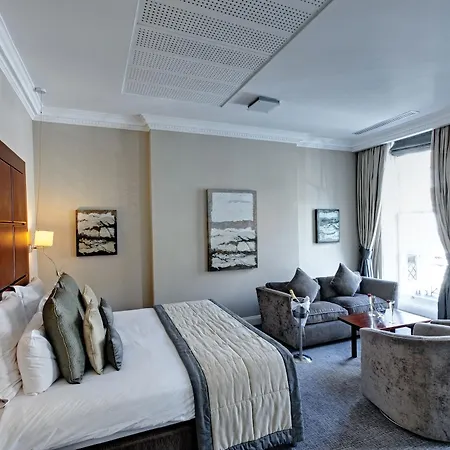 Grange Beauchamp Otel 4*
