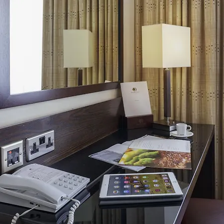 Doubletree By Hilton London Heathrow Airport Hounslow