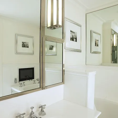 The Connaught, Maybourne Collection Hotel 5*
