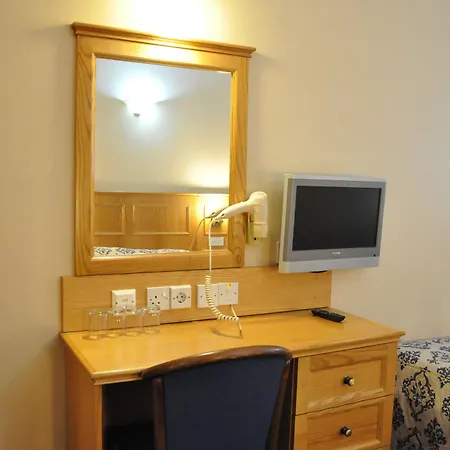 Hotell Olympic House London