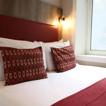 Euston Square 3* לונדון