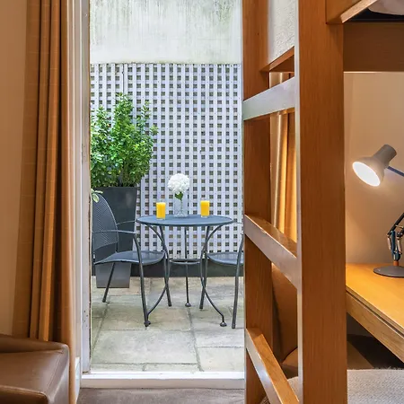 The Resident Kensington Hotel