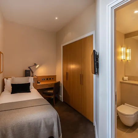 The Resident Kensington Hotel 4*