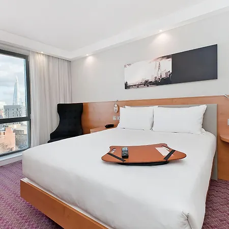 Hampton By Hilton Waterloo 3*