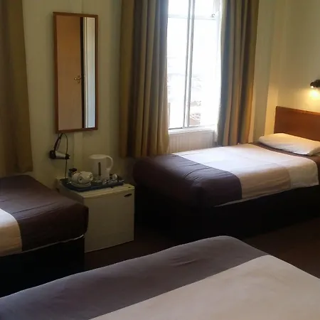 Otel Arriva
