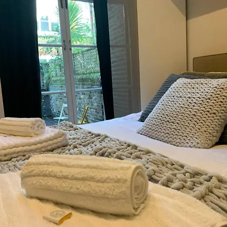 Apartment Luxury Fulham Flat With 5* Touches Nr River Thames London