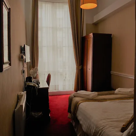 Parkwood Hotel London
