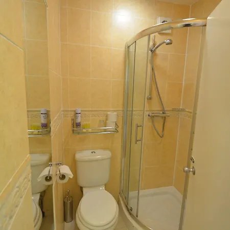Hotel Parkwood London