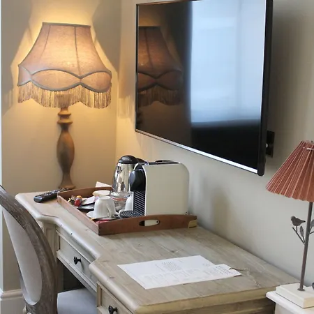 The One Tun Pub & Bed & Breakfast 4*