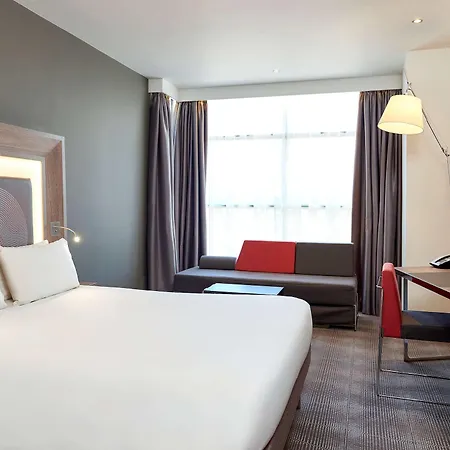 Novotel London Heathrow Airport T1 T2 And T3 4* Hayes (Greater London)