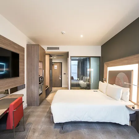 Novotel London Heathrow Airport T1 T2 And T3 4* Hayes (Greater London)
