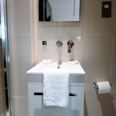Hotel Edward Paddington 3*